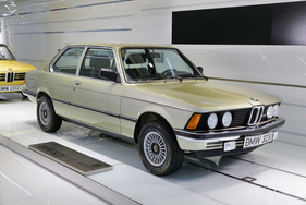 BMW 323i (1981) - offered as lot 166 at the RM/Sotheby's auction in Munich on November 26, 2022