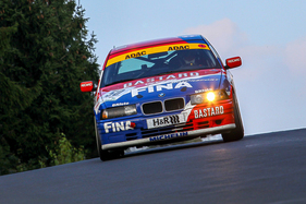 BMW 325i (1991) - beim ADAC 1000-km-Rennen auf dem Nürburgring 2021 (1991)