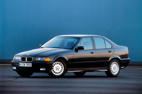 BMW 325i (1993) - die Baureihe E36 gab es zuerst nur viertürig