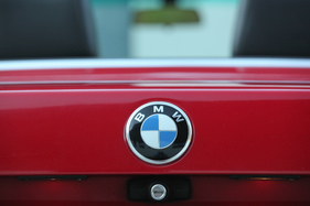 BMW 325i Cabriolet (E30, 1989) - BMW-Zeichen am Heck