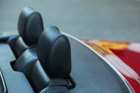 BMW 325i Cabriolet (E30, 1989) - Kopfstützen im Fond