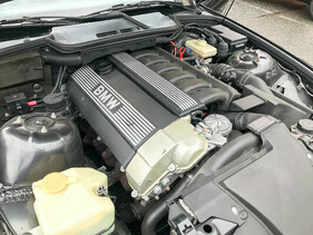 BMW 325i E36 Cabriolet (1993) – Der moderne Vierventil-Sechszylinder passt perfekt zum Cabriolet.