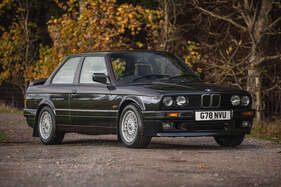 BMW 325i Sport (E30 (1990) - als Lot 502 angeboten anlässlich des Silverstone Auctions Race Retro Versteigerung am 24./25. Februar 2023 (1990)