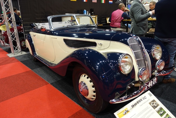 BMW 327 (1940) – ausgezeichnet als "Best of Forties & Fifties" – Classic Car Show Maastricht 2025