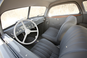 BMW 327/28 Coupé (1939) - angeboten als Lot 49 an der RM-Versteigerung vom 16./17. Januar 2014 in Arizona