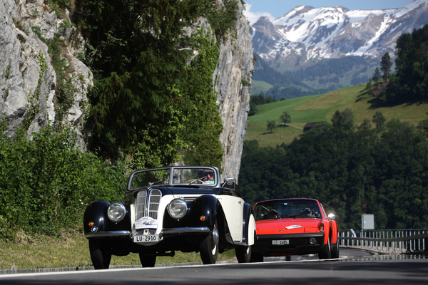 BMW 327 Sport Roadster (1938) - auf der Rundfahrt am Alpnachersee - Oldtimer in Obwalden (O-iO) 2019