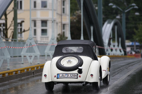 BMW 328 (1939) - am Start in der Sportwagenklasse  - Gaisbergrennen 2013 - Stadt-Grand-Prix in Salzburg am Donnerstag