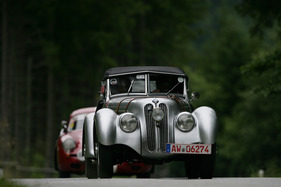 BMW 328 (1939) - an der Ennstal-Classic 2012 - Orange Prolog