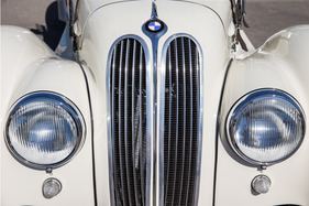 BMW 328 Roadster (1939) - Indianapolis Oerlikon 2015