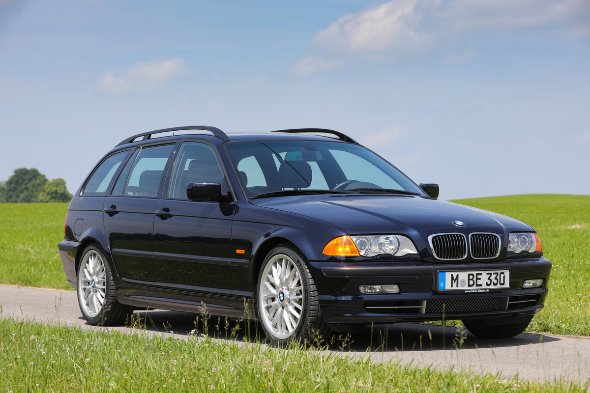 BMW 330i Touring (2000) - 1,74 Meter breit