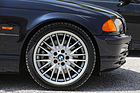 BMW 330i Touring (2000) - schöne 18-Zoll-Räder
