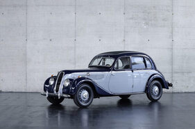 BMW 335 (1939) - als Lot 109 an der Humer Granner Classic Expo Salzburg Auktion 2025