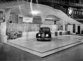 BMW 501 (1951) - Präsentation auf der IAA