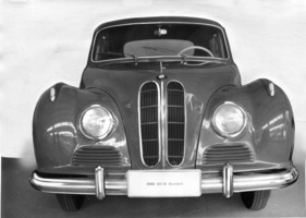 BMW 501 B (1954) - 72 PS une einfachere Ausstattung der Karosserie - Genfer Automobilsalon 1954