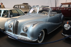 BMW 501 Baur Cabriolet (1955) - äusserst seltenes Sechszylinder-Cabriolet wurde für 155'000 Euro angeboten (Techno Classica 2013) (1955)