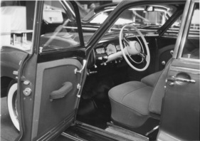 BMW 502 (1955) - Einstieg in die stattliche Limousine - Genfer Automobilsalon 1955