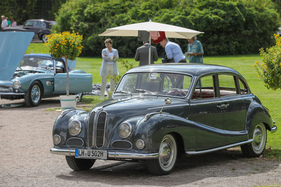 BMW 502 (1958) - V8-Limousine mit 3196 cm3 und 120 PS - 18. ASC-Classic-Gala Schwetzingen 2022