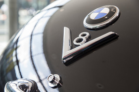 BMW 502 2.6 Luxus (1960) – – Retro Classics 2022 (1960)