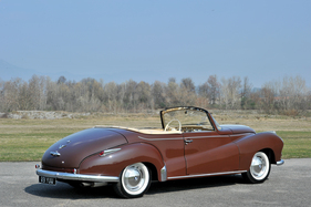 BMW 502 3.2 Sport Cabriolet Autenrieth (1959) - als Lot 120 an der RM Auction von Monaco am 10. Mai 2014 im Angebot