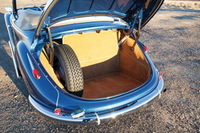 BMW 502 Cabriolet by Baur (1956) - Blick in den Kofferraum