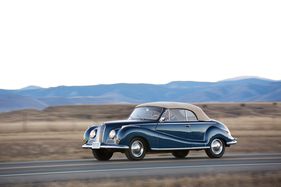 BMW 502 Cabriolet by Baur (1956) - in voller Fahrt BMW 502 Cabriolet by Baur (1956) - in voller Fahrt
