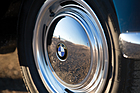 BMW 502 Cabriolet by Baur (1956) - verchromte Radkappen