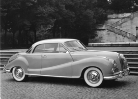 BMW 502 Coupé (1955) - das zweitürige Coupé mit grosser Heckscheibe und 2,6-Liter-V8-Motor