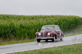 BMW 502 Luxus (1960) – Falkenhausen Classic 2025 (1960)