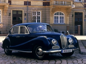 BMW 502 V8 (1954) - 'Barockengel' genannt