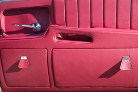 BMW 503 Coupé (1957) - praktische Ablagefläche in den Türen