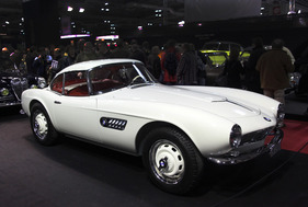 BMW 507 (1957) - der erste in die Schweiz ausgelieferte Wagen, nur zwei Besitzer, einer der originalsten überhaupt - unverkäuflich - auf dem Stand von Lukas Hüni (Rétromobile 2013)