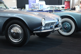 BMW 507 (1958) - brilliante Eleganz - an der Retro Classics Stuttgart 2013 BMW 507 (1958) - brilliante Eleganz - an der Retro Classics Stuttgart 2013