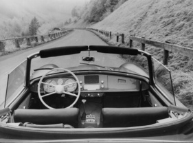 BMW 507 (1959) - Innenraum, von hinten gesehen BMW 507 (1959) - Innenraum, von hinten gesehen