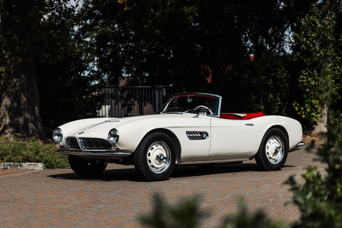 BMW 507 Series I Roadster with Factory Hardtop (1957) - als Lot 136 angeboten an der Bonhams Zoute Versteigerung am 9. Oktober 2022