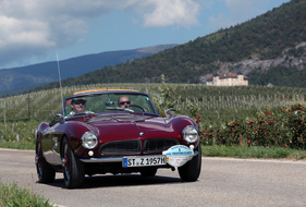 Bild BMW 507 Touring Sport (1957) - ADAC Trentino Classic 2013 - Oldtimer-Wanderung um den Autozug-Pokal