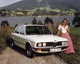 BMW 525 (1974) - charmant präsentierte erste Generation