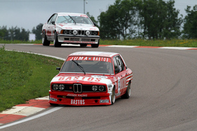 BMW 530 1981 am Grand Prix de l'Age d'Or 2016 in der Kategorie "Heritage Touring Cup"