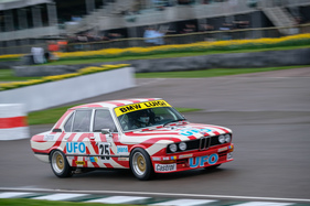 BMW 530i (UFO Jeans) (1975) - Gerry Marshall Trophy (Group 1 Saloon Cars) - Goodwood Members' Meeting 2017 (1975)