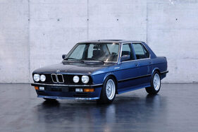 BMW 535i MK Motorsport (1984) - als Lot 095 an der Humer und Granner Classic Expo Salzburg Versteigerung 2024