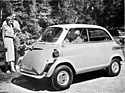BMW 600 (1957) - bewundernde Blicke für den 600-er-Fahrer