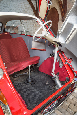 BMW 600 (1958) – Im Gegensatz zur Isetta mit Mittelschaltung