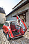 BMW 600 (1958) – unter der grauen Beule in der Tür sitzt das Reserverad (© Daniel Reinhard, 2022) BMW 600 (1958) – unter der grauen Beule in der Tür sitzt das Reserverad (© Daniel Reinhard, 2022)