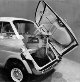 BMW 600 - mit Fronteinstieg, aber mehr Platz - Genfer Autosmobilsalon 1959