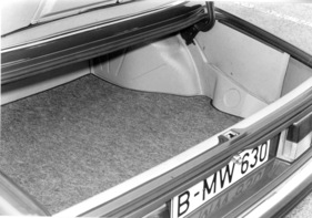 BMW 630 CS (1976) - Blick in den Kofferraum