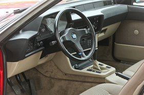 BMW 635 CSi (1986) - mit Sportlenkrad