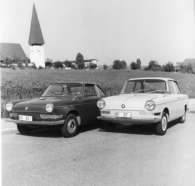 BMW 700 (1961) - Sport- und Limousinen-Version im Test - Seite an Seite
