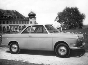 BMW 700 Coupé (1959) - ein Fahrzeug mit Chic und Rasse, schrieb die BMW-Werbeabteilung zu diesem Bild