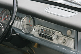 BMW 700 LS (1962) - kein Drehzahlmesser, dafür eine Zeituhr