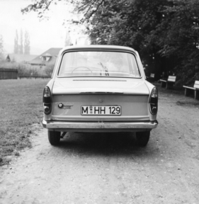 BMW 700 Limousine (1961) - Heckansicht des Testwagens