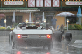 BMW 700 RS (1961) - gut sichtbar der hochbauende Kofferraum hinten BMW 700 RS (1961) - gut sichtbar der hochbauende Kofferraum hinten